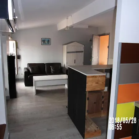 Apartamento 2 Pieces 4 Pers Proche Commerces 80301 *